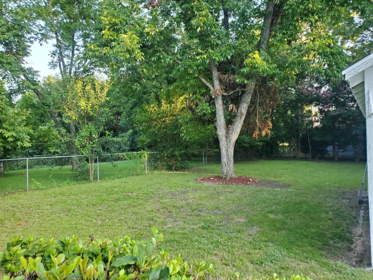 Spacious Centrally Located 3 Bed 2 Bath - Sleeps 8 Montgomery Exterior photo
