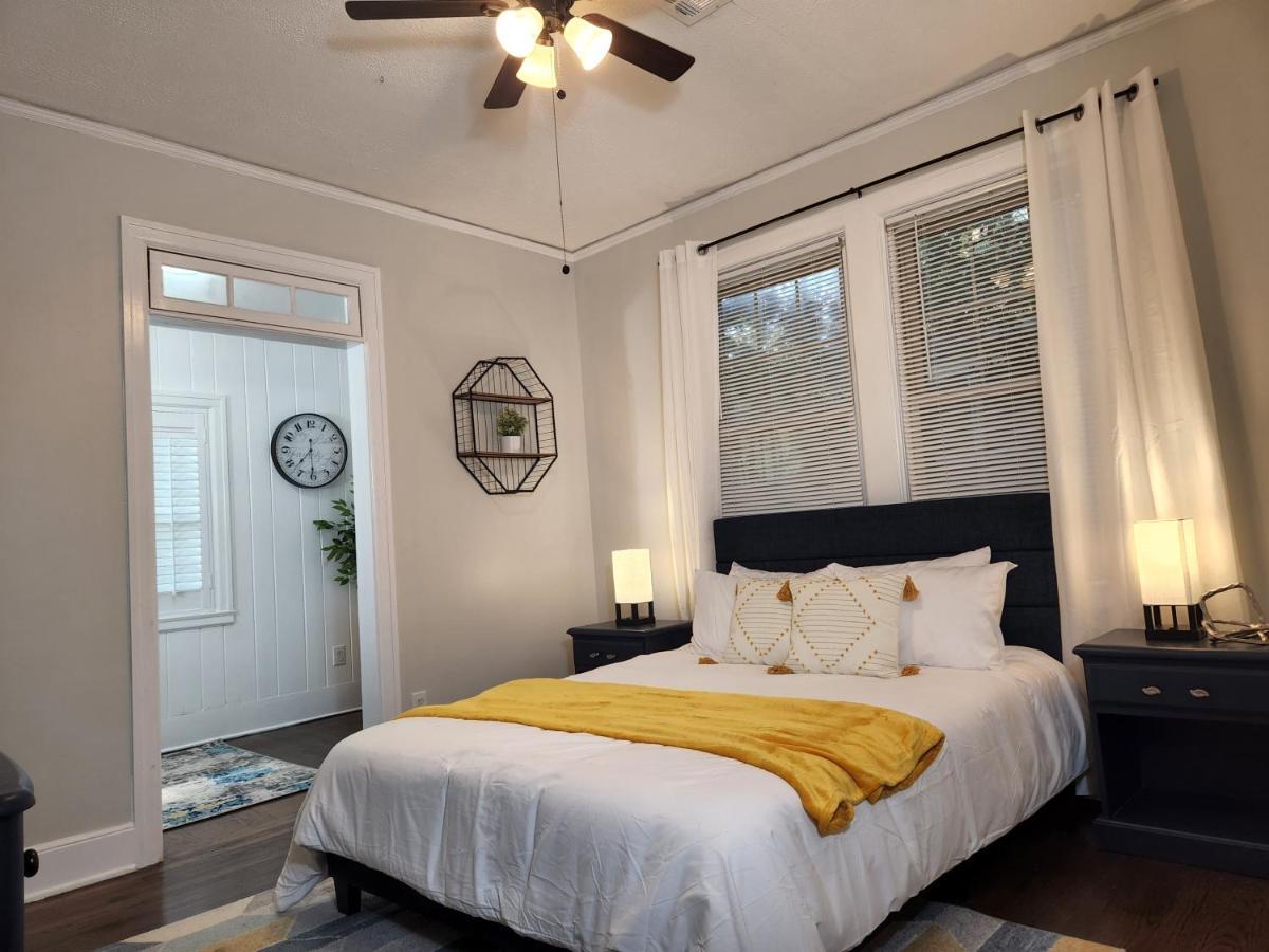 Spacious Centrally Located 3 Bed 2 Bath - Sleeps 8 Montgomery Exterior photo